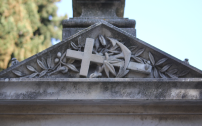 Simbología funeraria: El Ancla